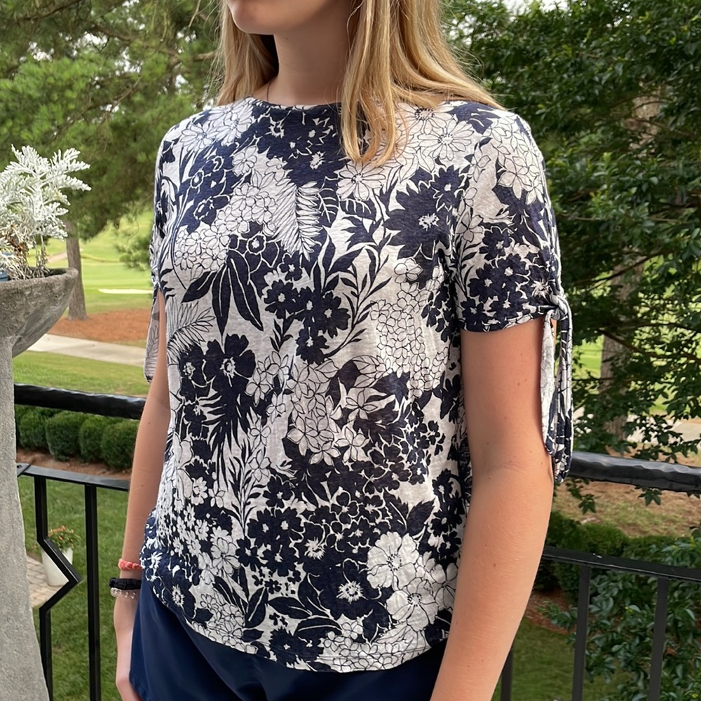 Ann Taylor 🔷 Top